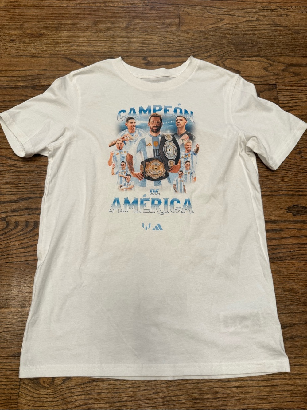 Adidas Argentina Messi Campeón de América Graphic T-Shirt Youth L